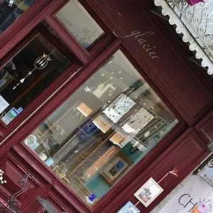 Le Petit Chou 4*, Entraygues-sur-Truyere France